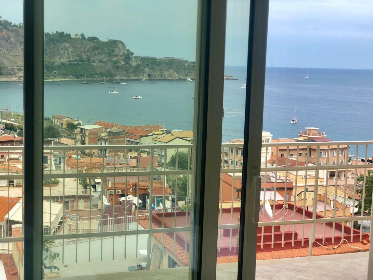 Taormina Wonderful Solarium Leilighet Giardini Naxos Eksteriør bilde